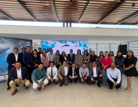 Foto grupal presentación del mecanismo financiero