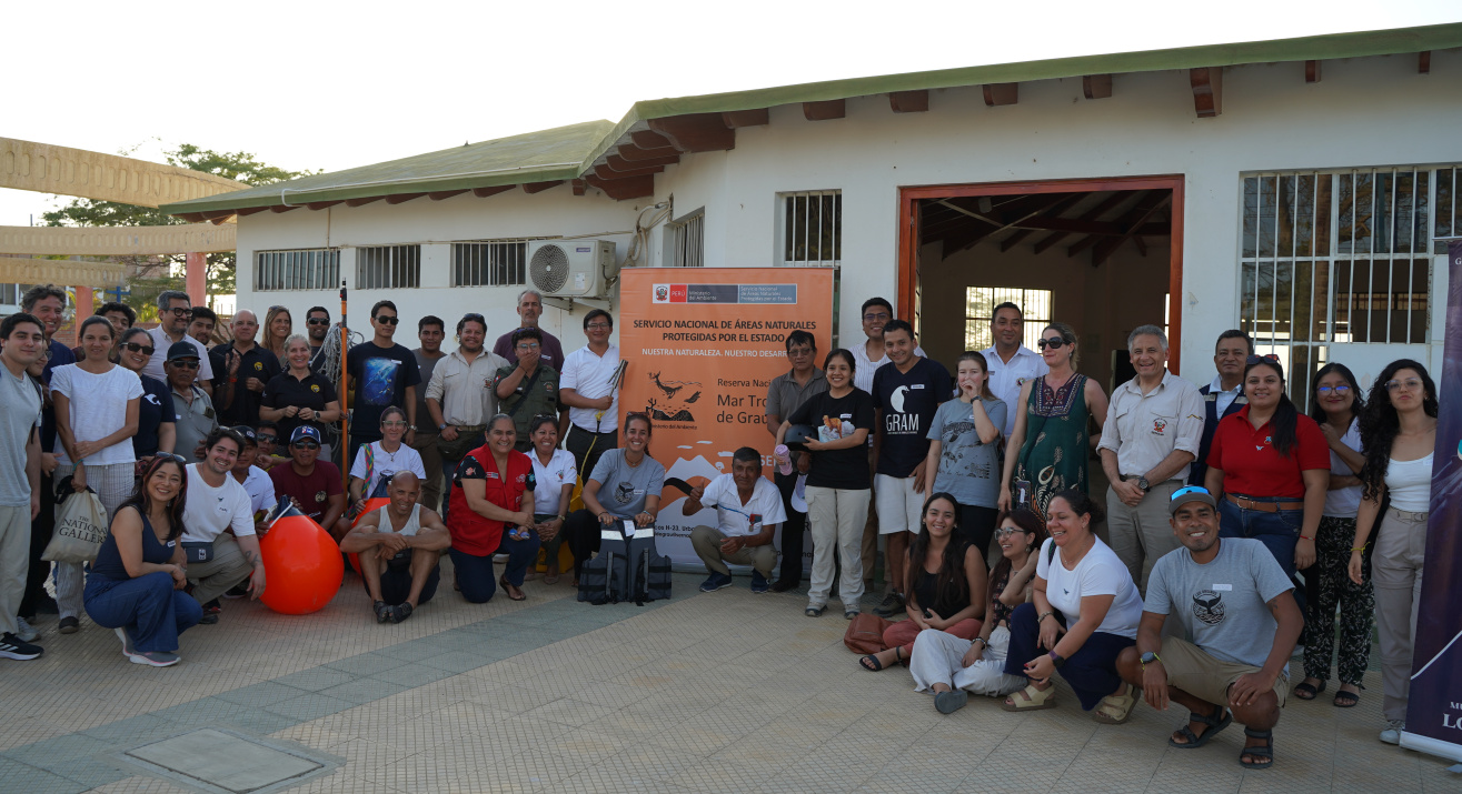 Foto grupal ©️ Renato G. / WWF Perú